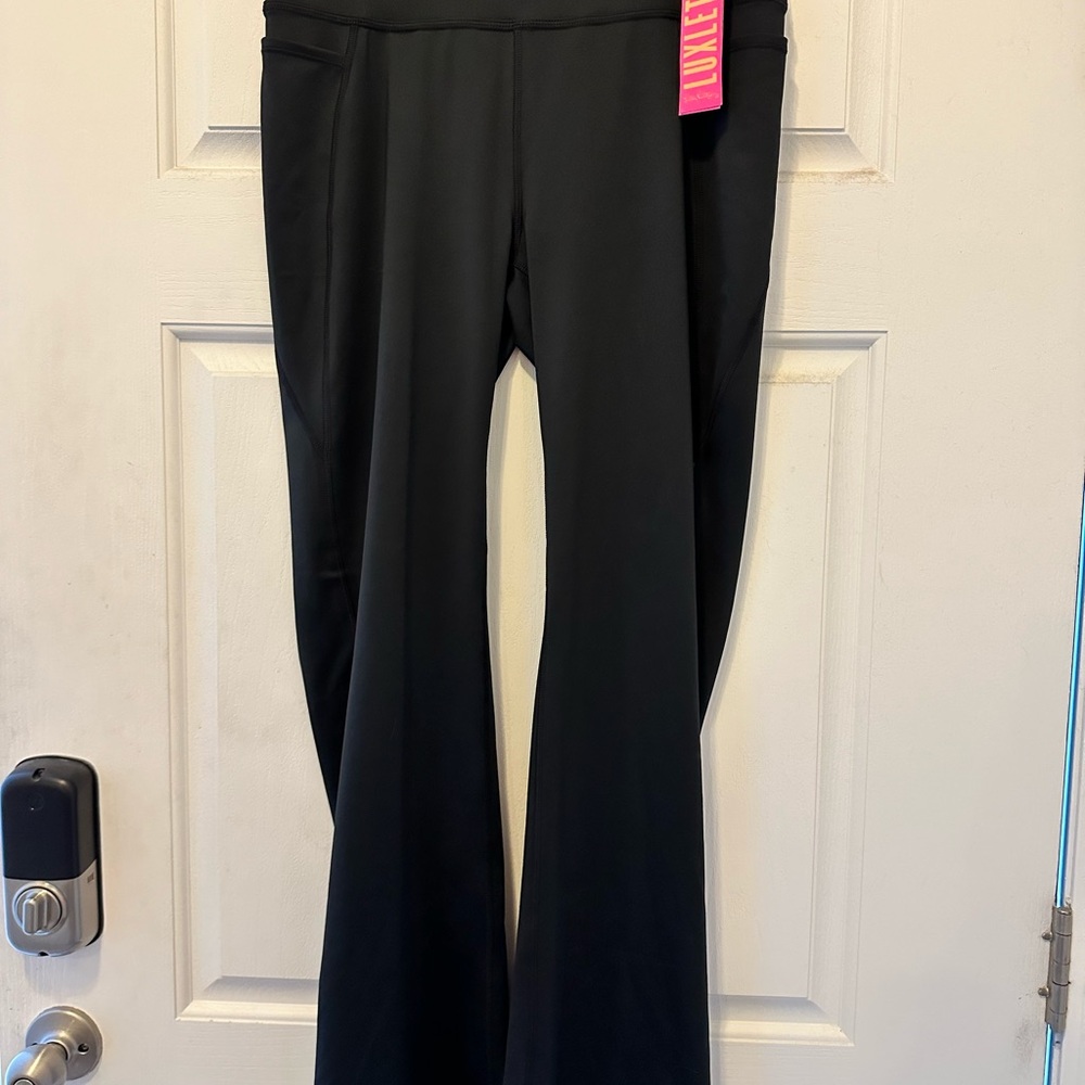 Lilly Pulitzer Women's Black Flare Pants, NWT’s XL